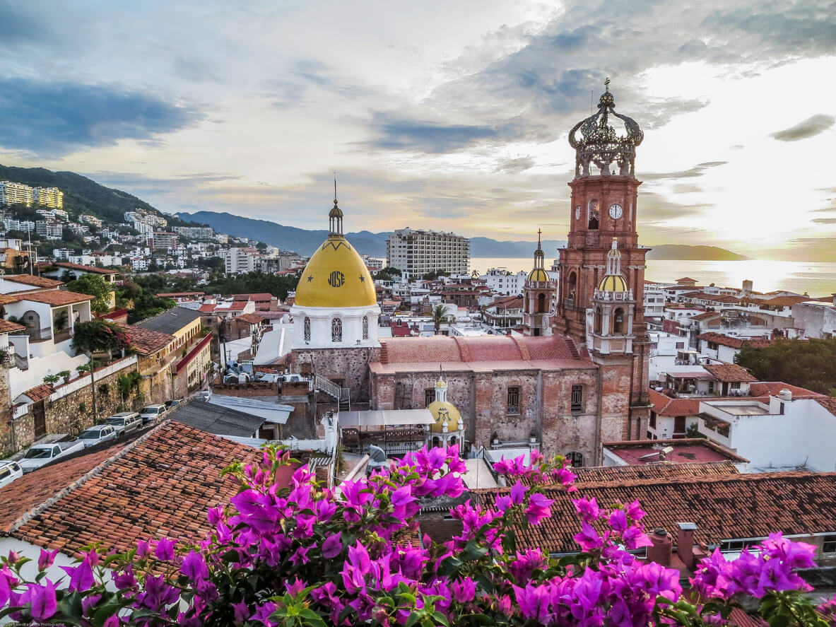guadalupe church puerto vallarta mexico
